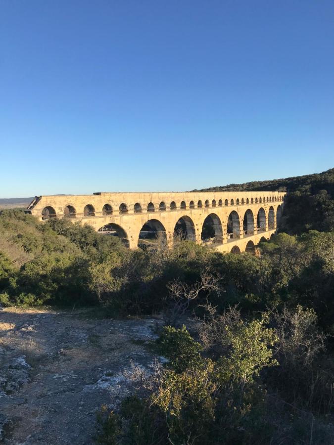 La Chambre Haute Et Son Spa Nimes Exterior foto